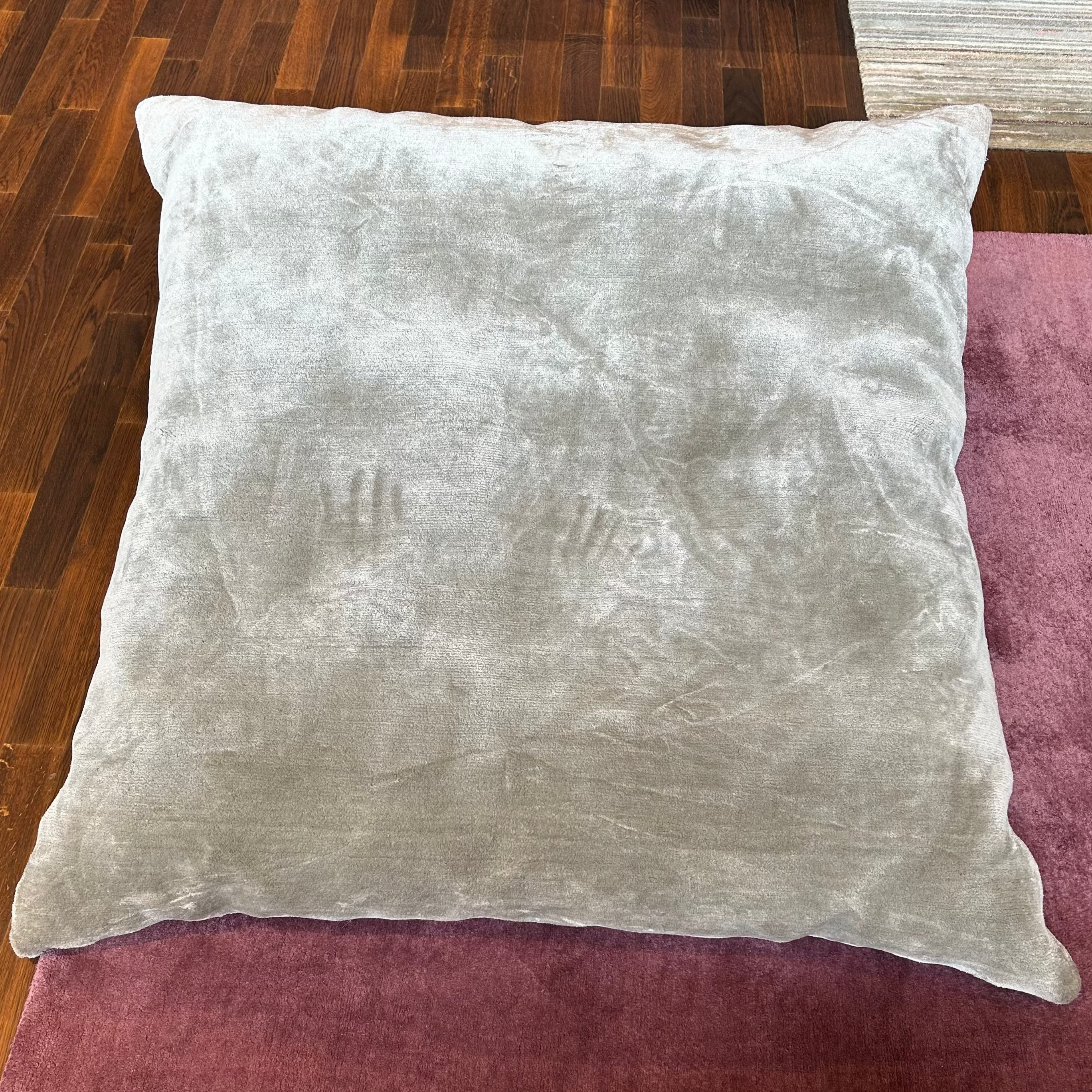 Walter Knoll  BADAWI APATAITI Bodenkissen