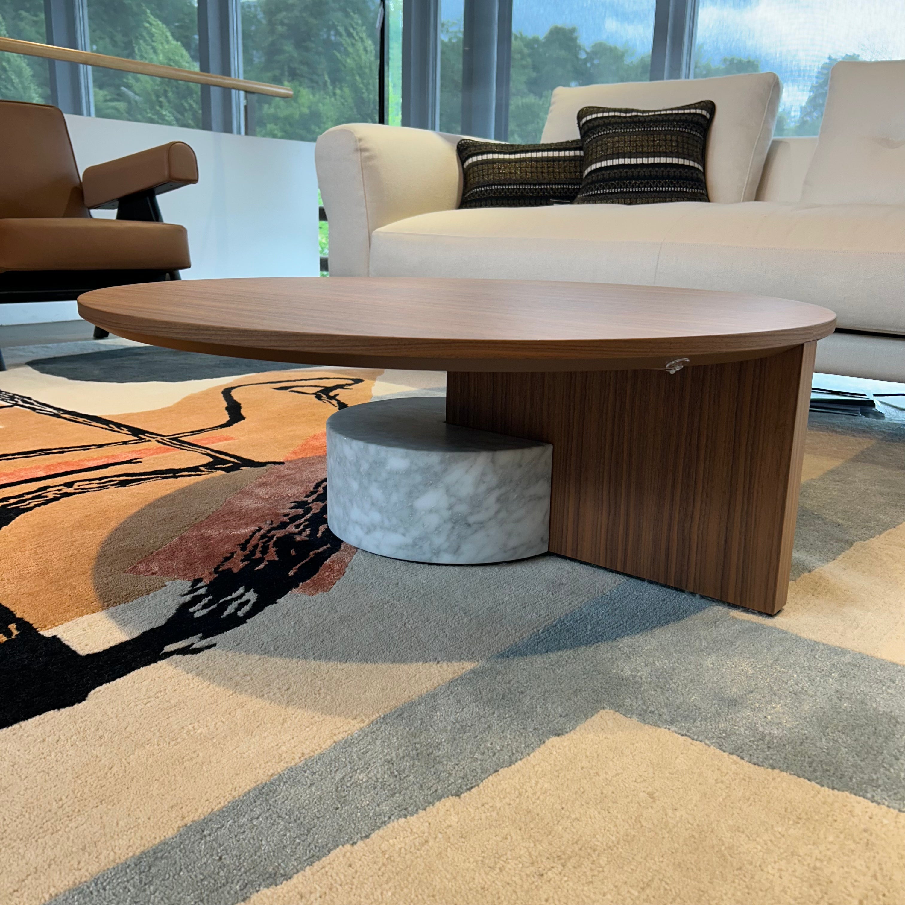 Cassina 557 Sengu