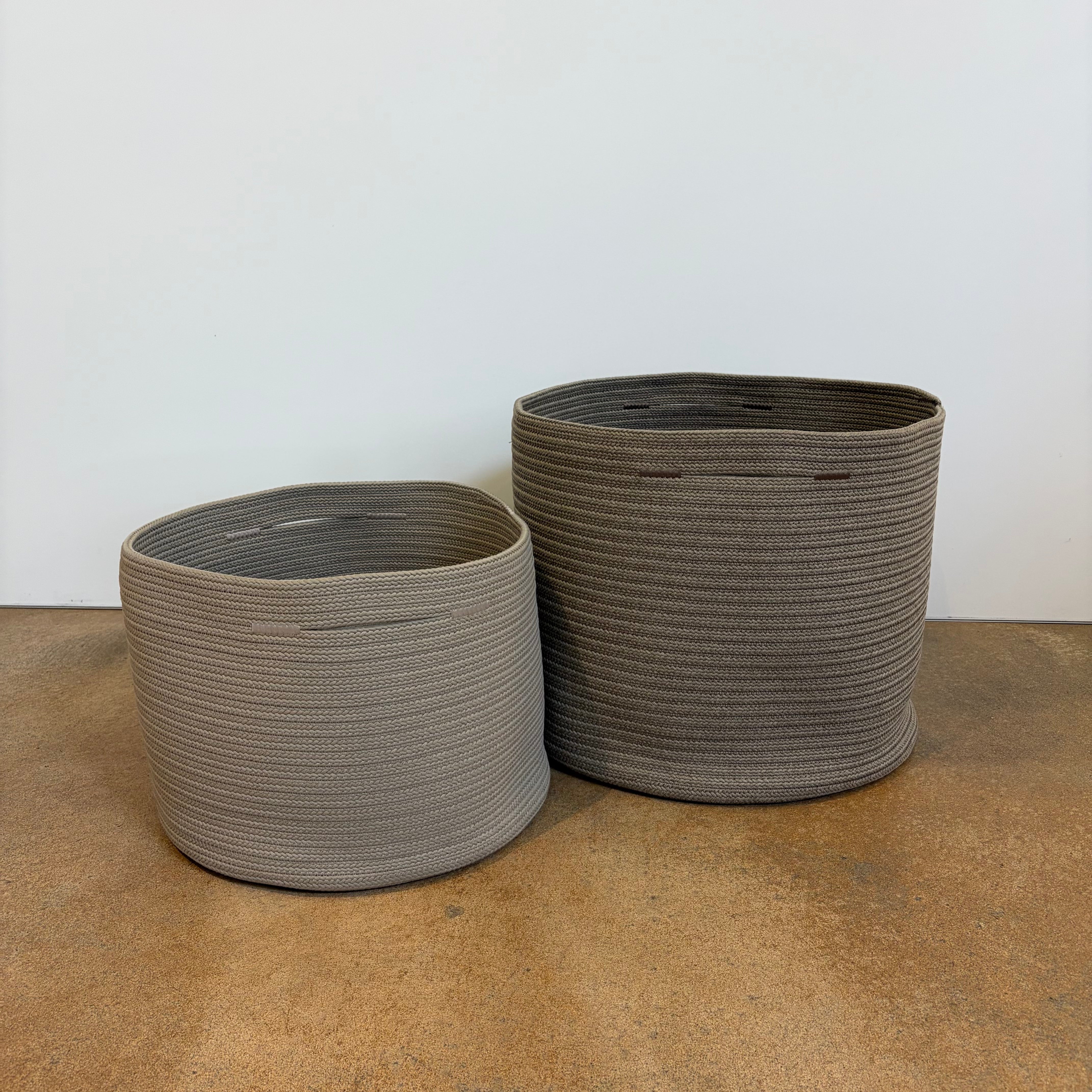 Fischer Möbel / Umbria Outdoor Basket / Korb - architare shop