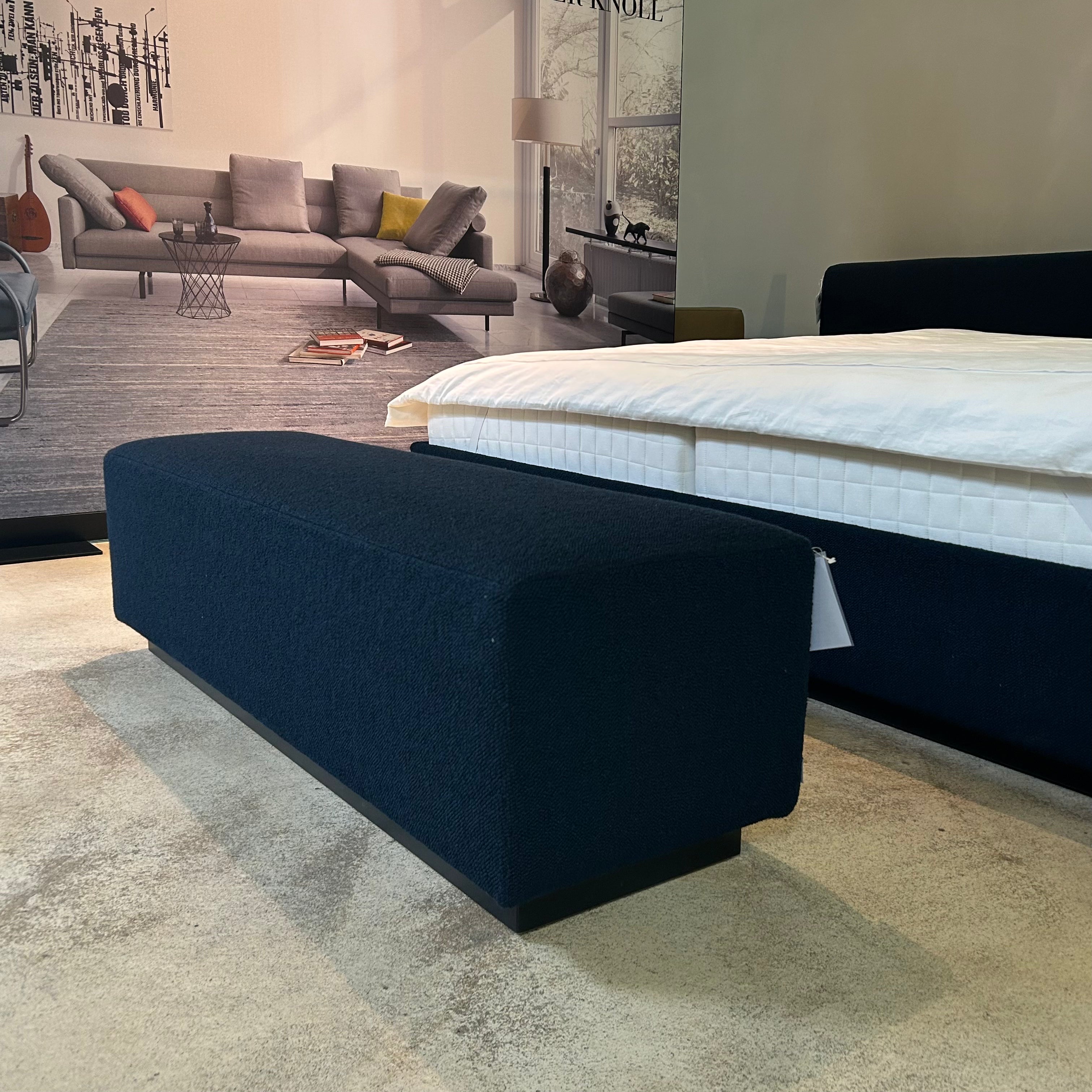 Walter Knoll YUUTO 810-H4