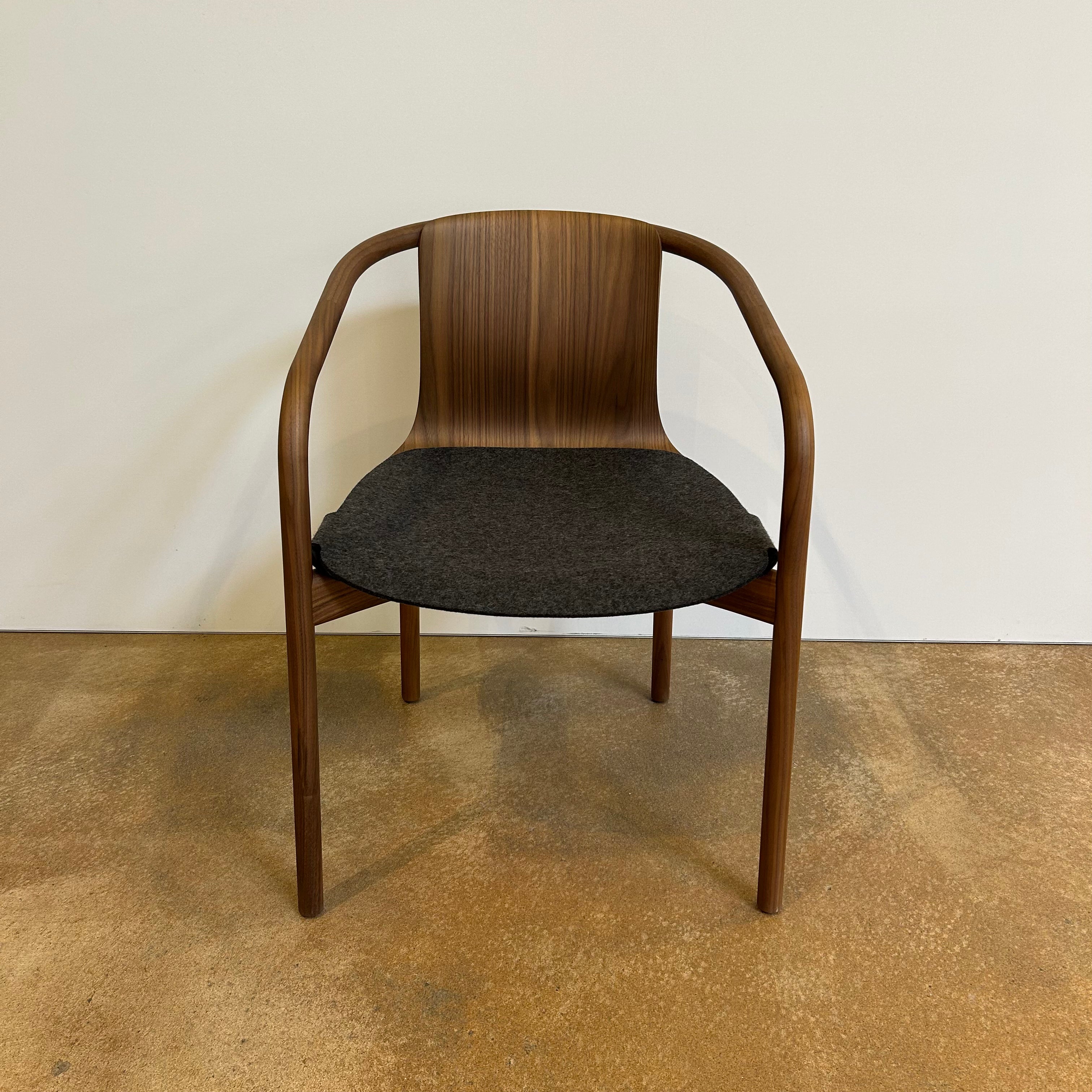 Walter Knoll Osuu chair