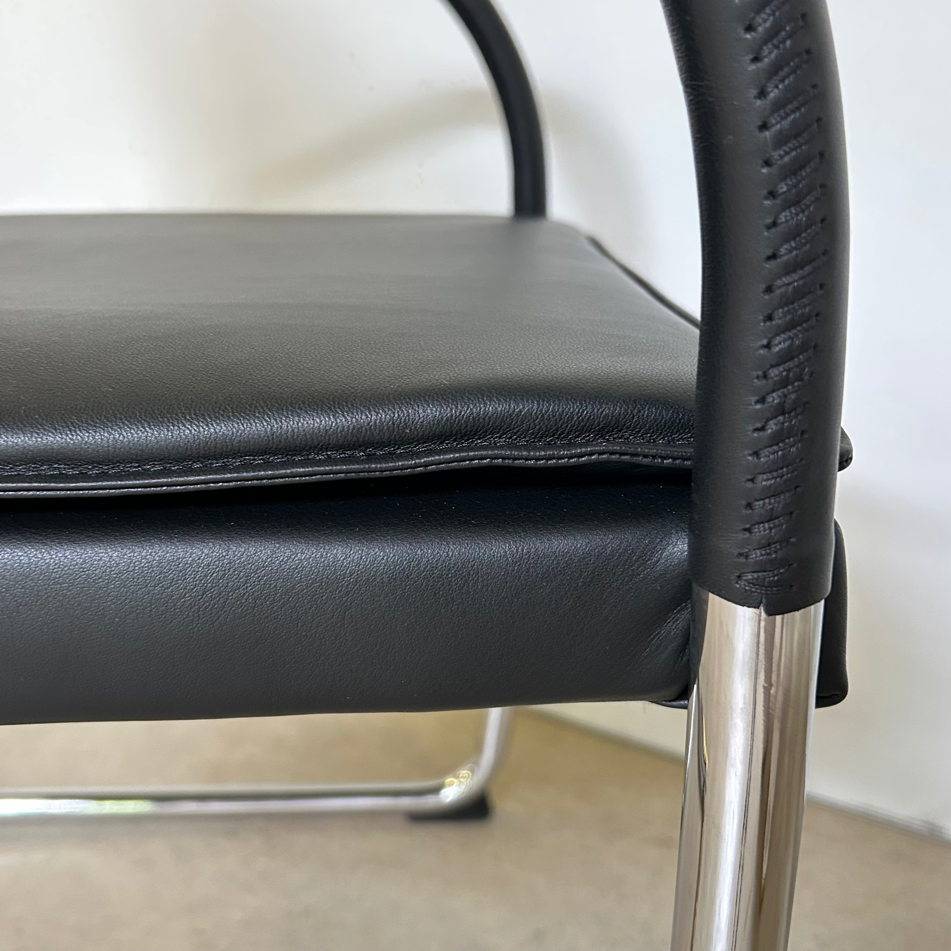 Walter Knoll / George 1577 / Freischwinger