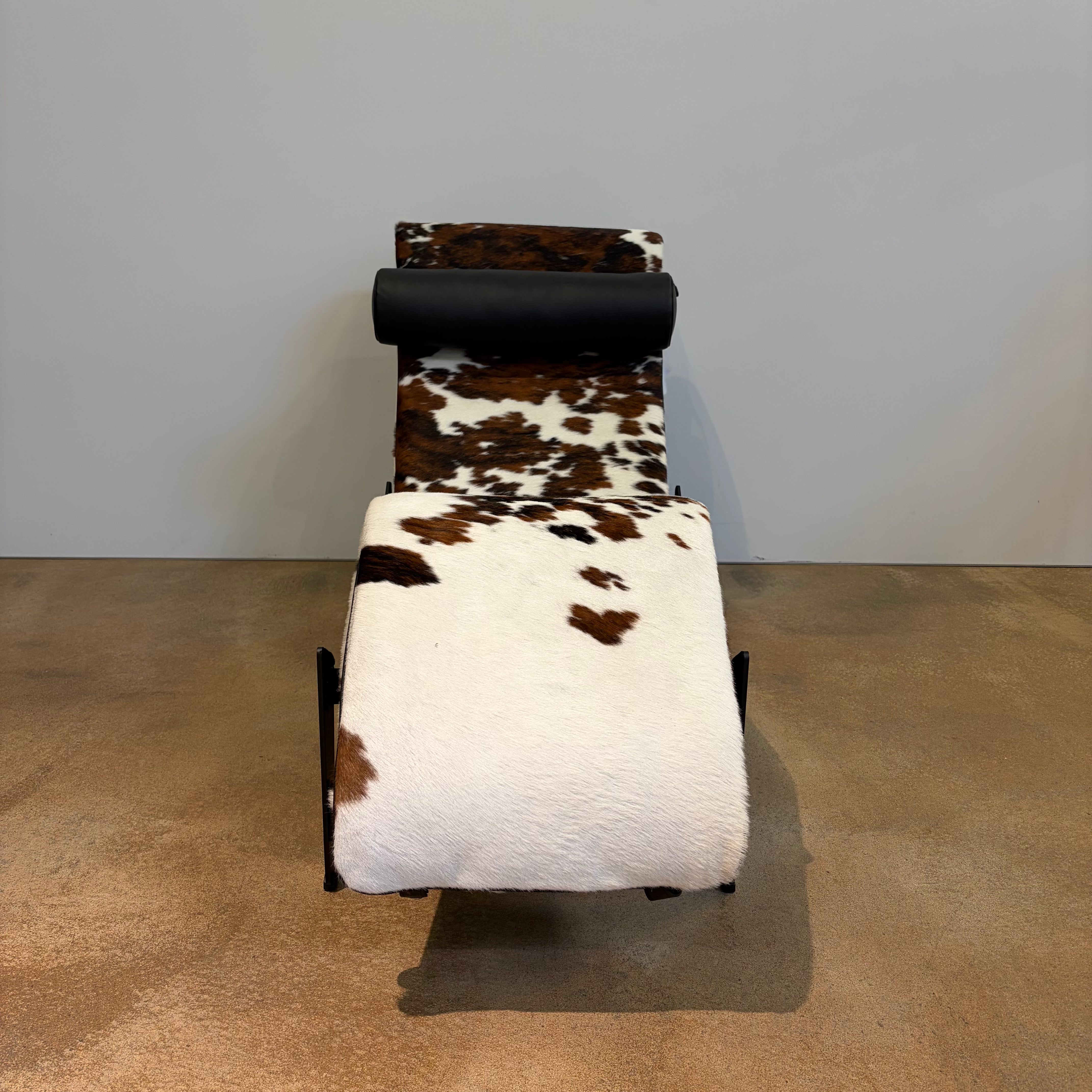 Cassina / Le Corbusier LC4 / Liege