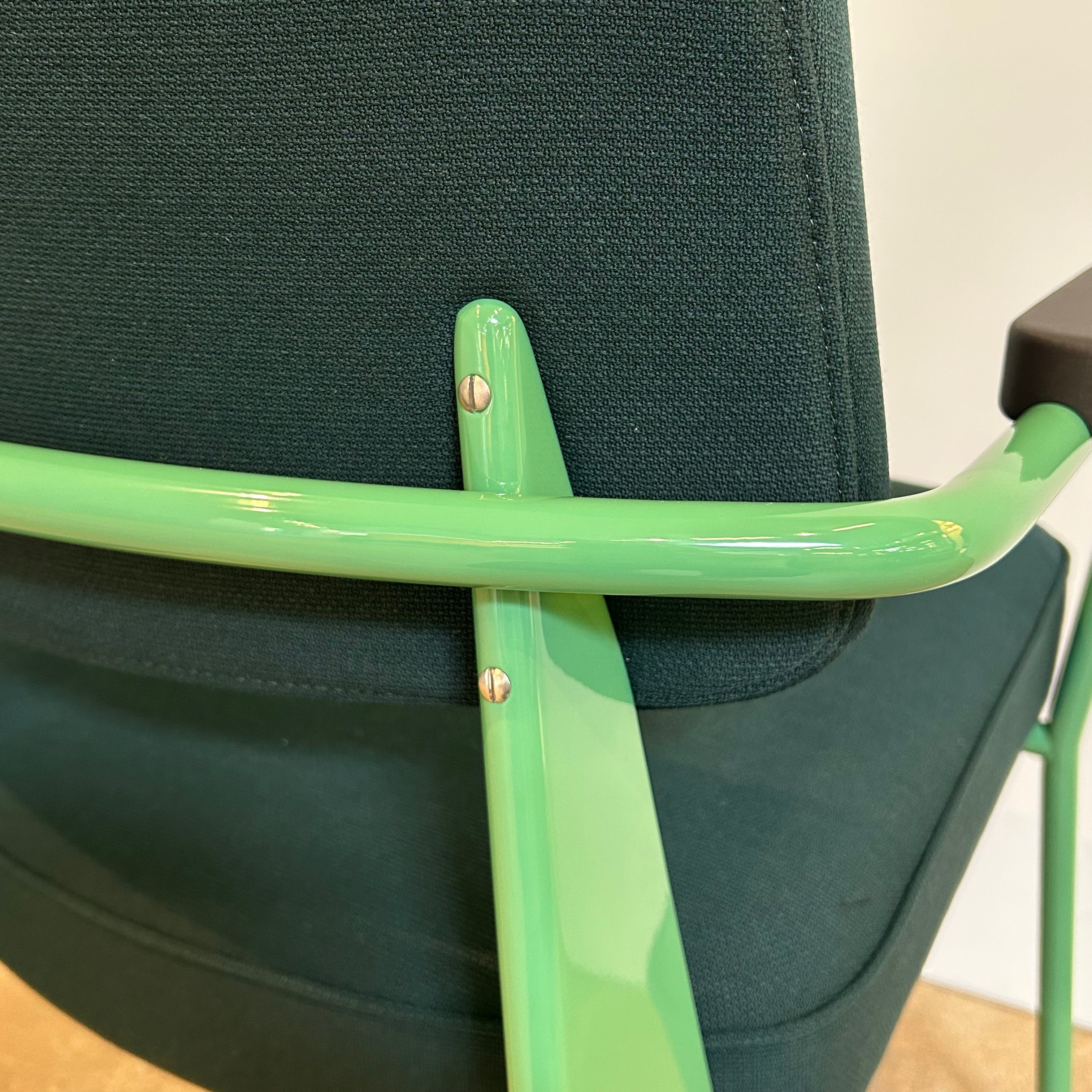 Vitra / Fauteuil Direction / Stuhl