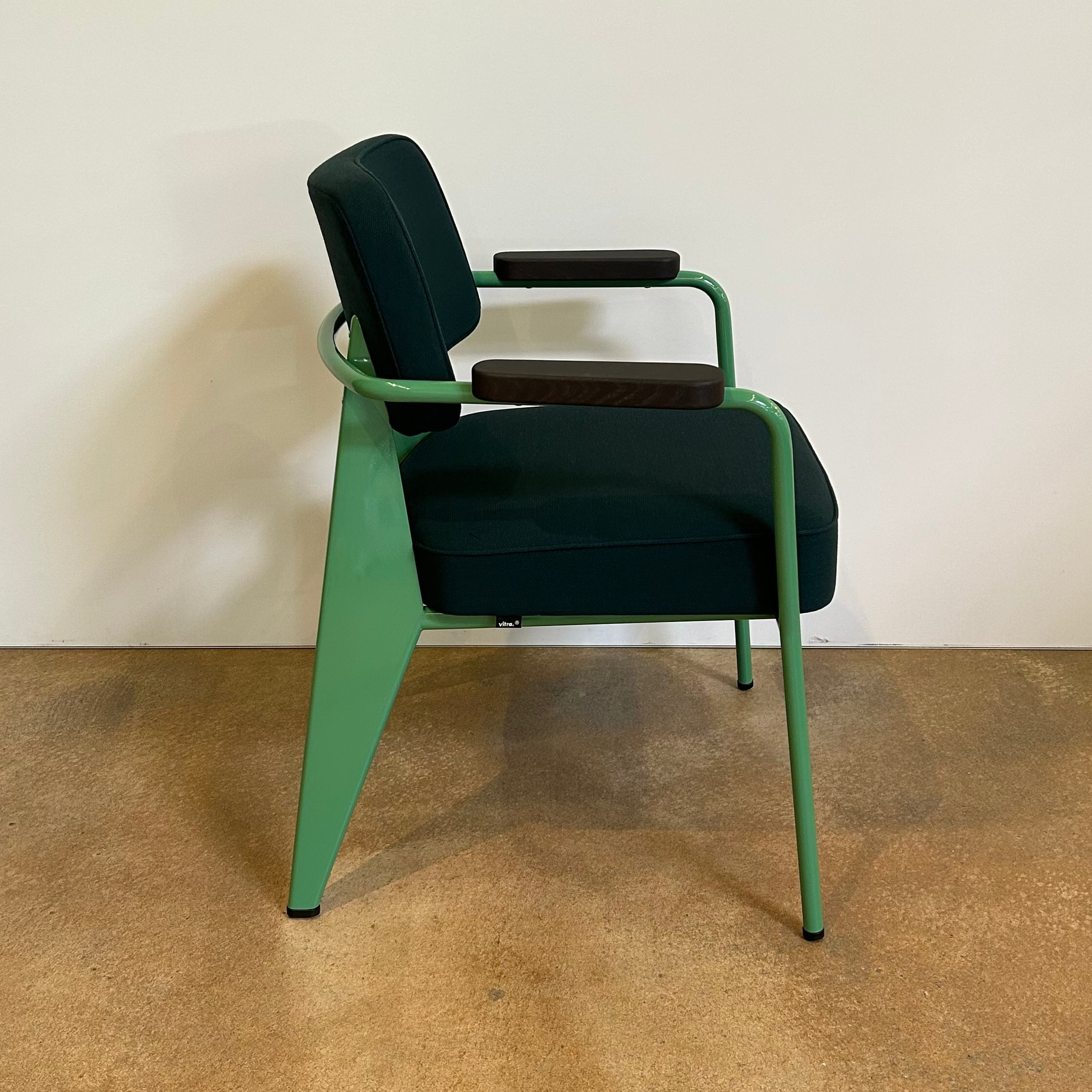 Vitra / Fauteuil Direction / Stuhl