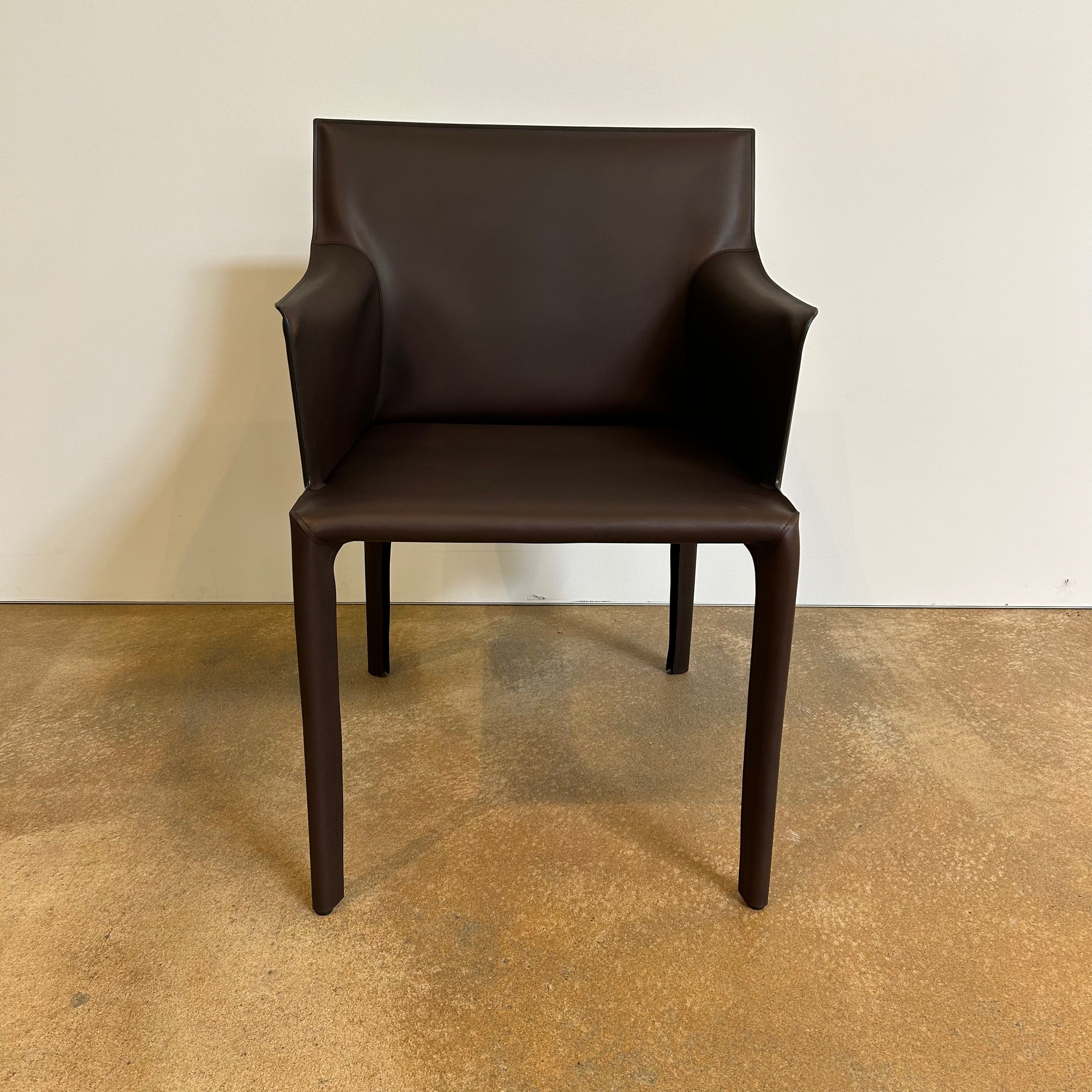 Walter Knoll Saddle chair