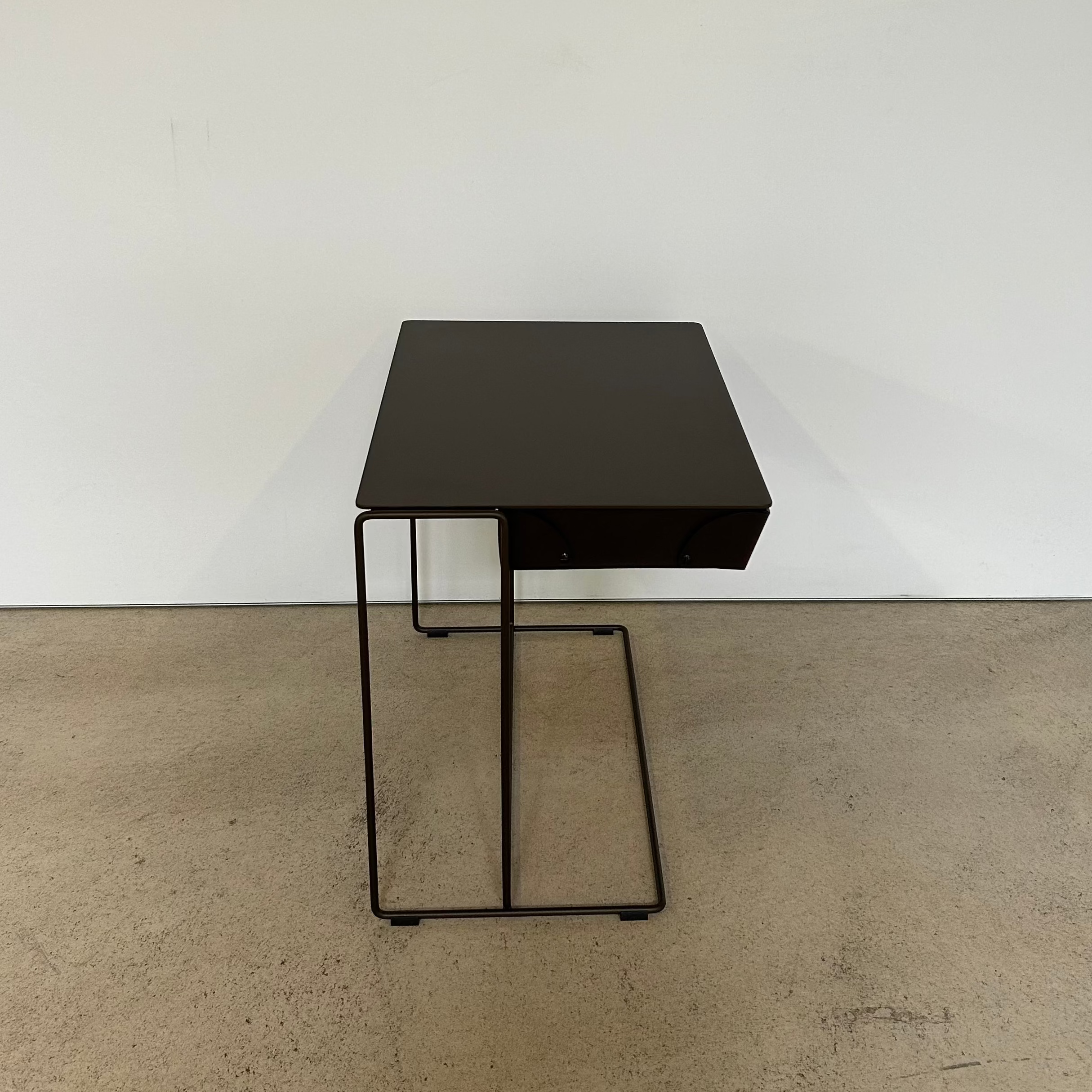 Walter Knoll / Oki 132-T3 / Beistelltisch mit Ledertasche