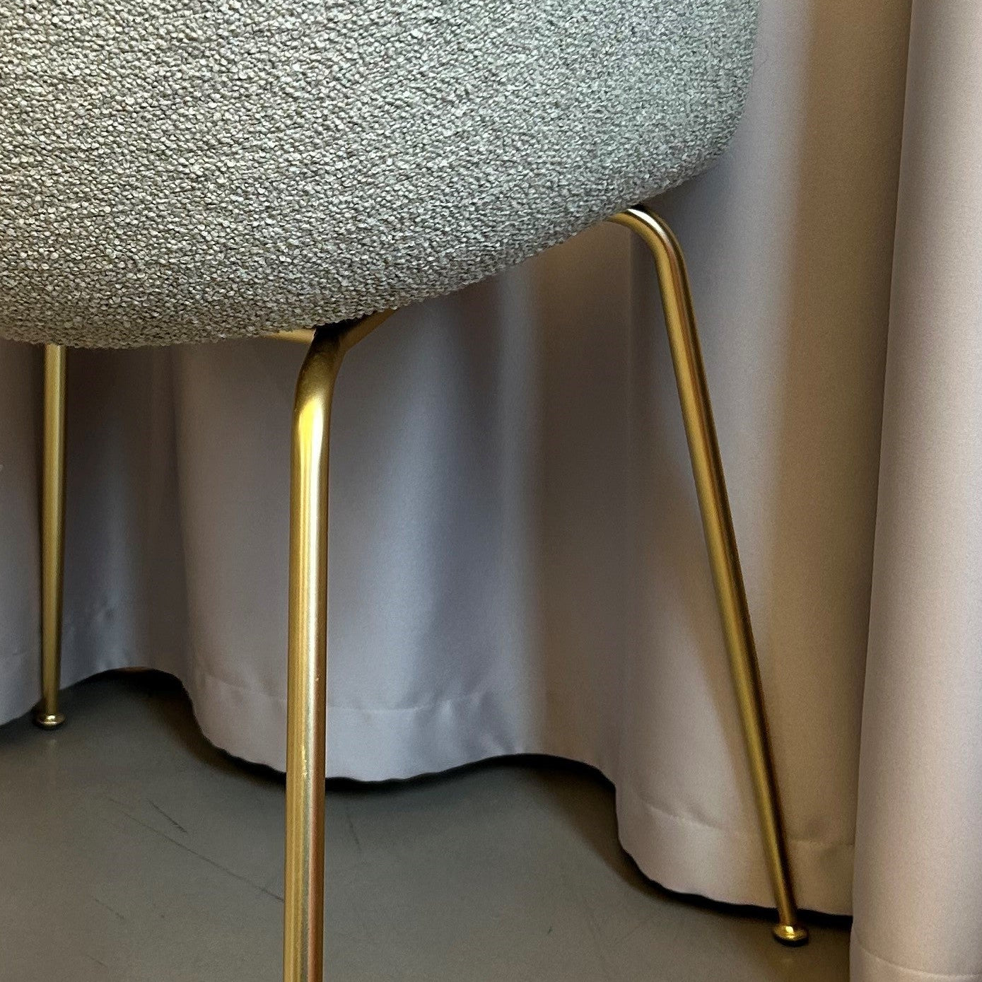 Gubi / BAT Dining Chair / Stuhl mit Armlehnen