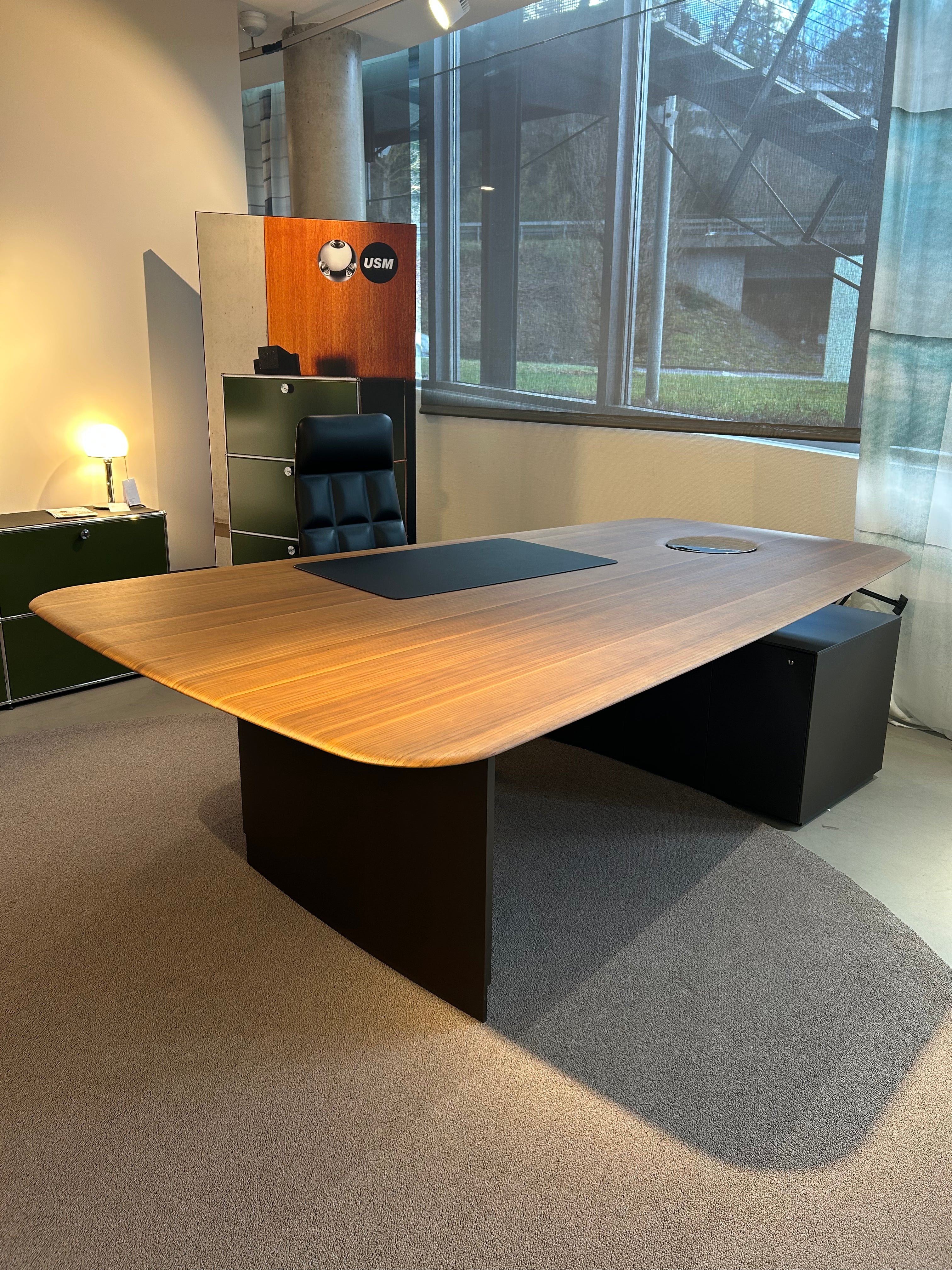 Walter Knoll / Keypiece Communication Desk 4500 / Konferenztisch