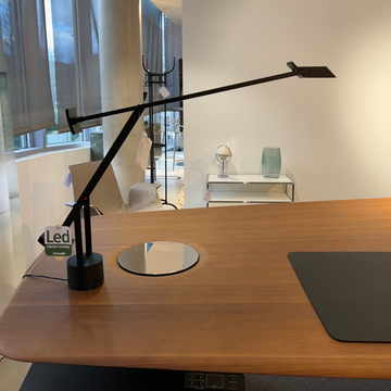 Artemide / TIZIO LED / Tischleuchte