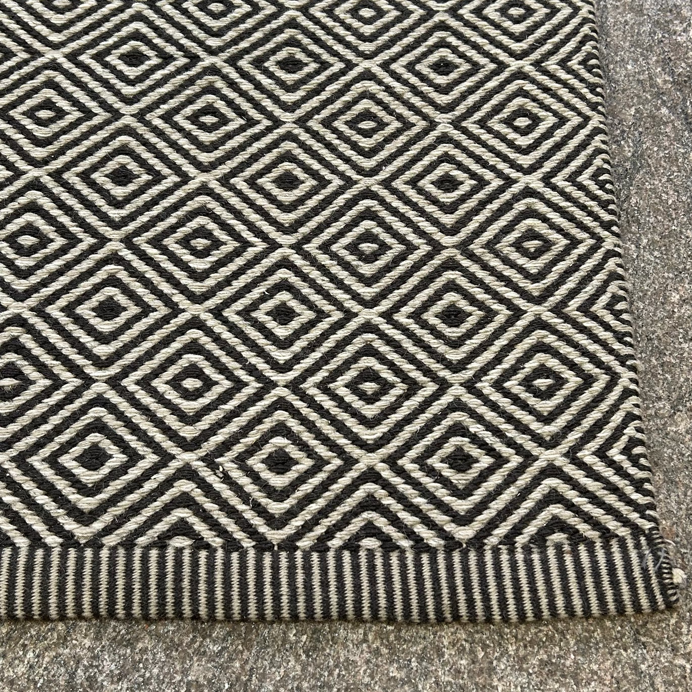 Kasthall / HÄGGA 909 Gänseauge / Teppich