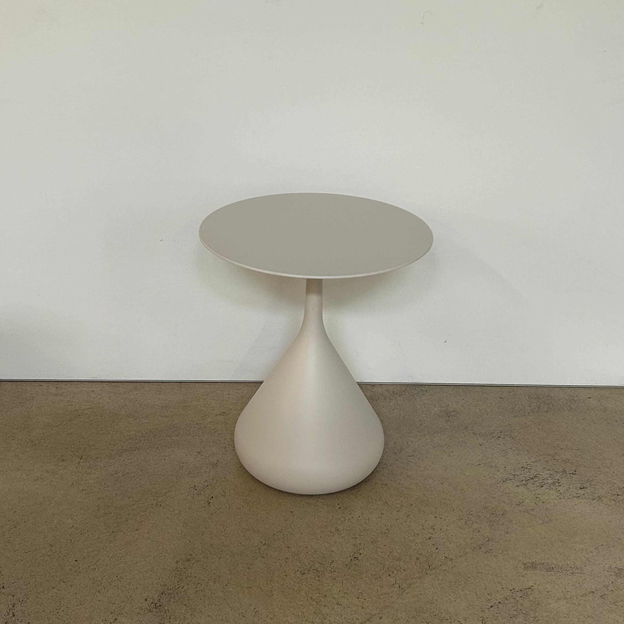 Dedon / Satellite  / Beistelltisch