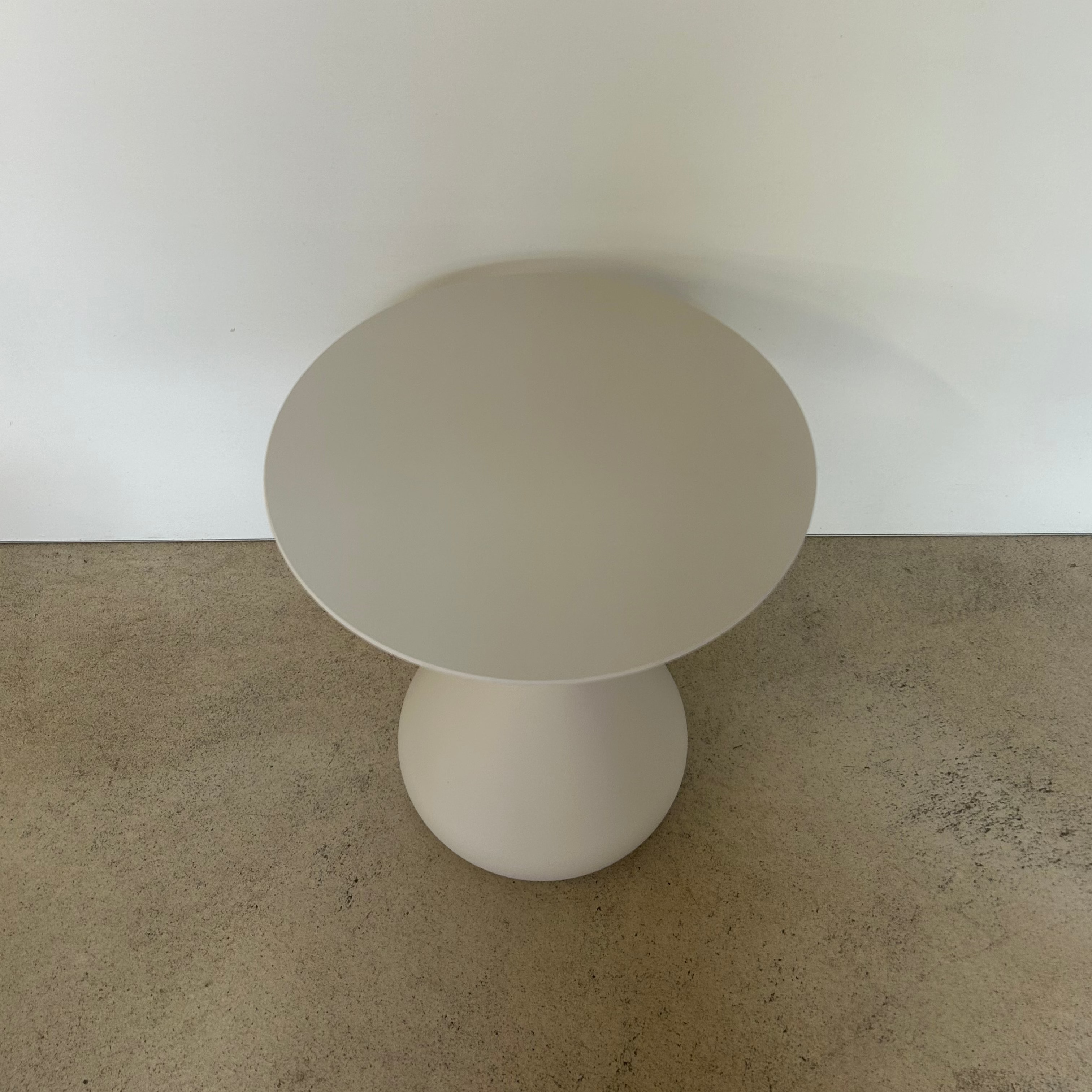 Dedon / Satellite  / Beistelltisch