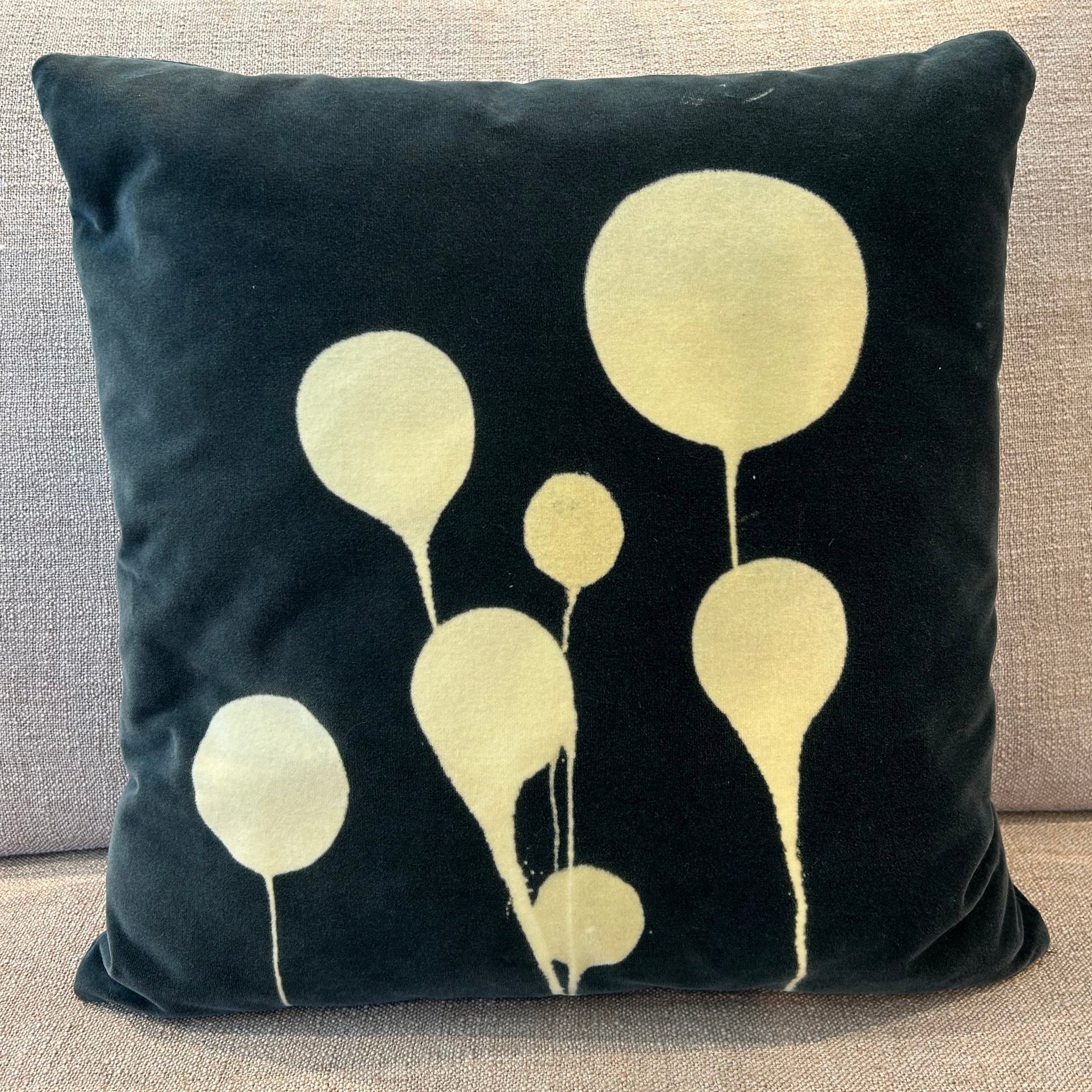 Walter Knoll / Arise Mineral / Artist Pillow