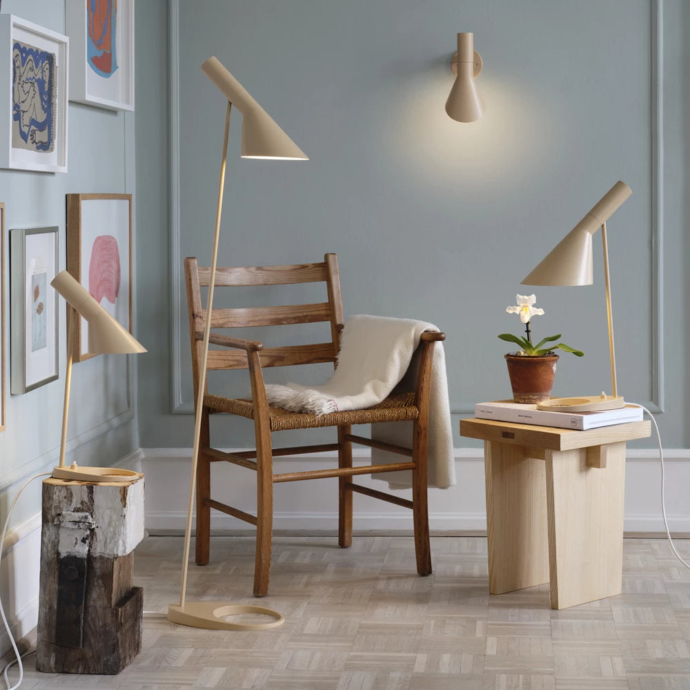 Louis Poulsen / AJ / Stehleuchte