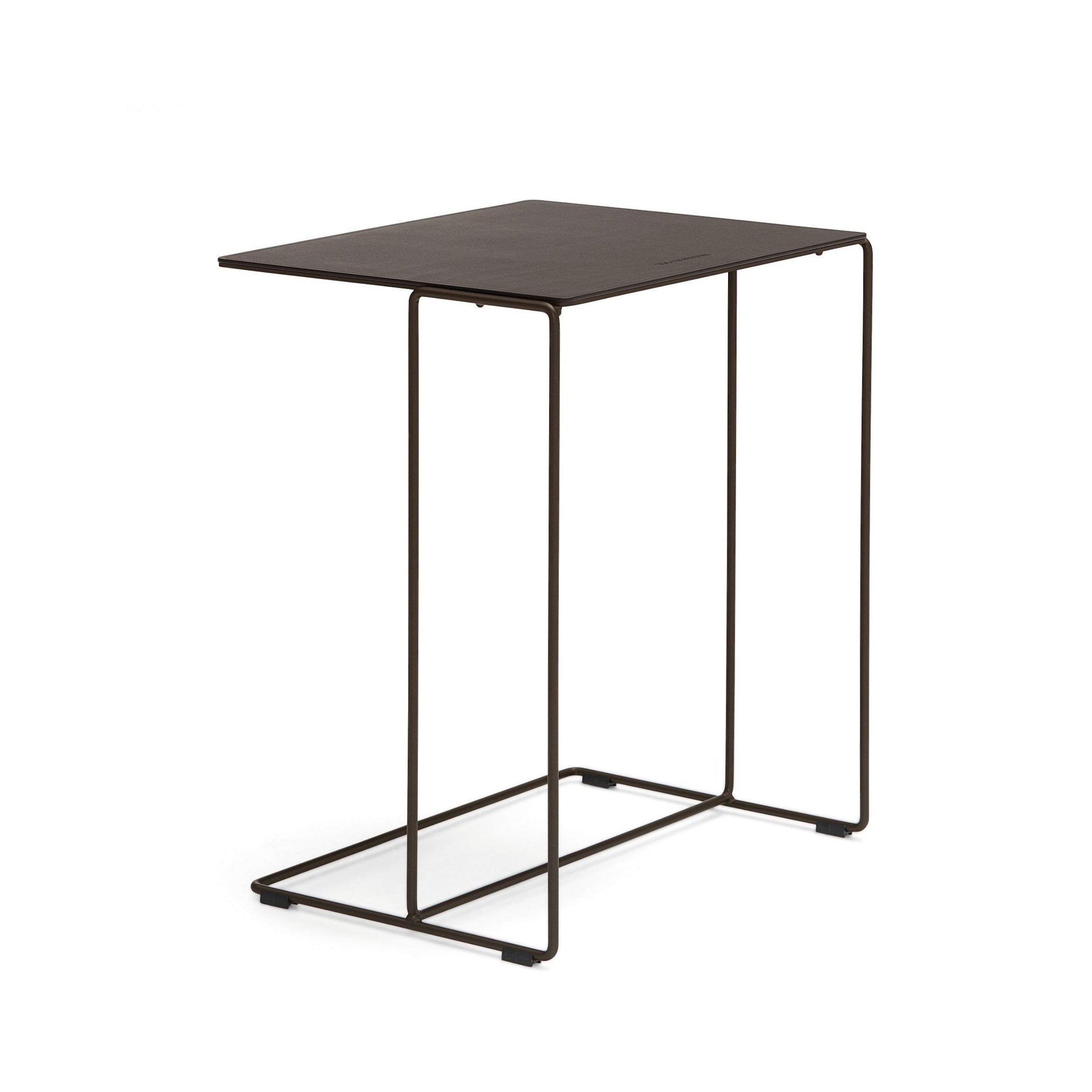 Walter Knoll / Oki Saddle Side Table / Coffee / architare.shop