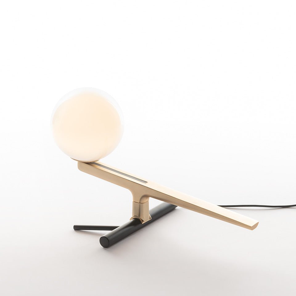 Artemide / Yanzi Table / Tischleuchte - architare shop