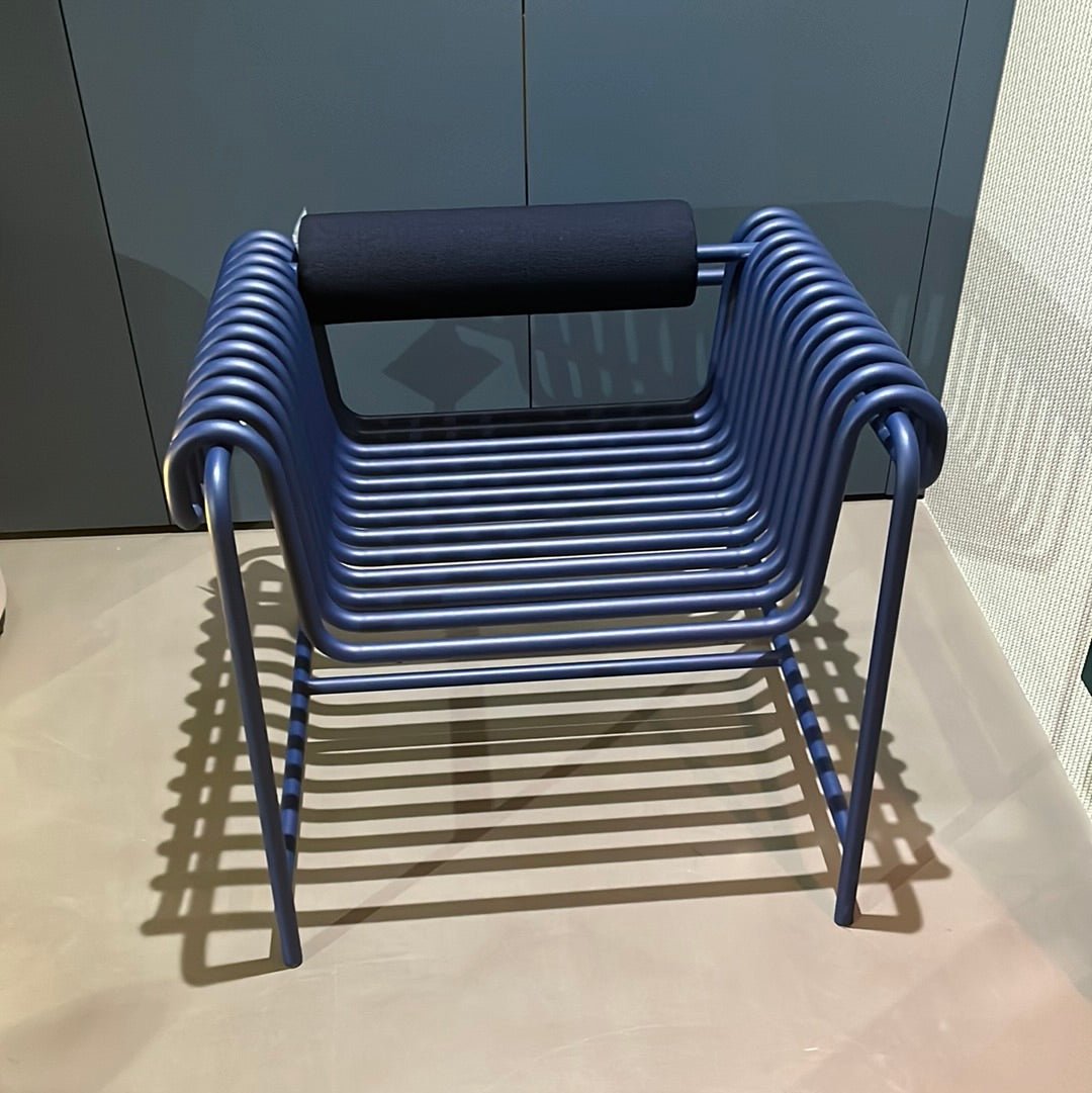 Blockbau / 22.24 Armchair / Armlehnenstuhl Blau - architare shop