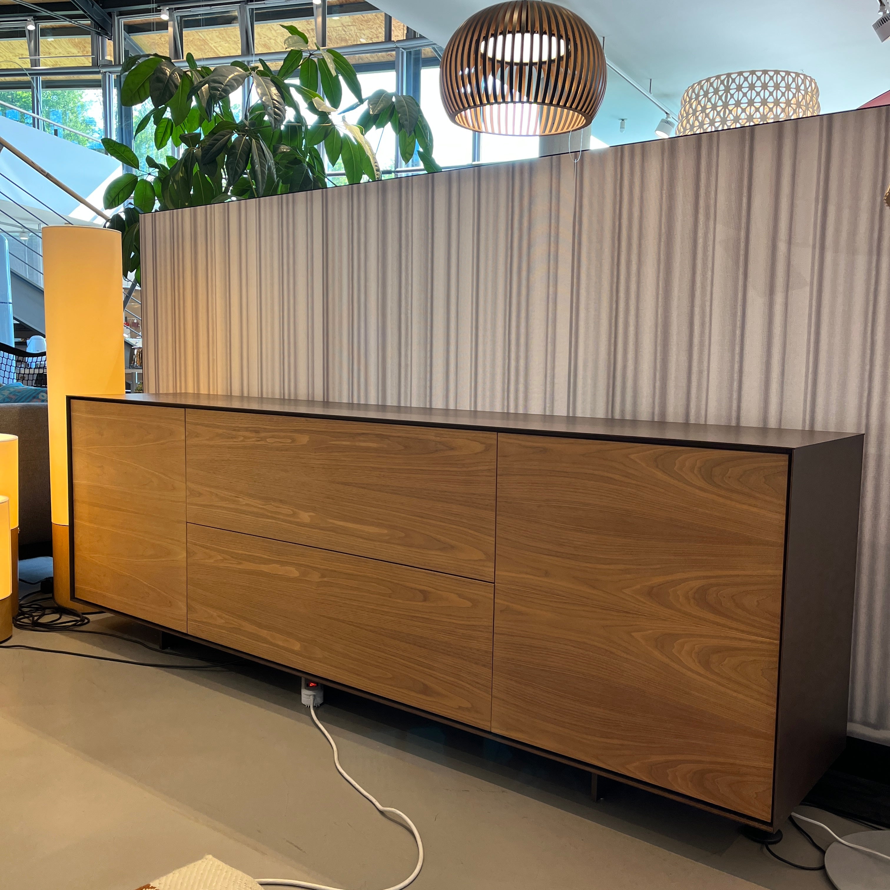 Riva / Rialto Fly 8 / Sideboard