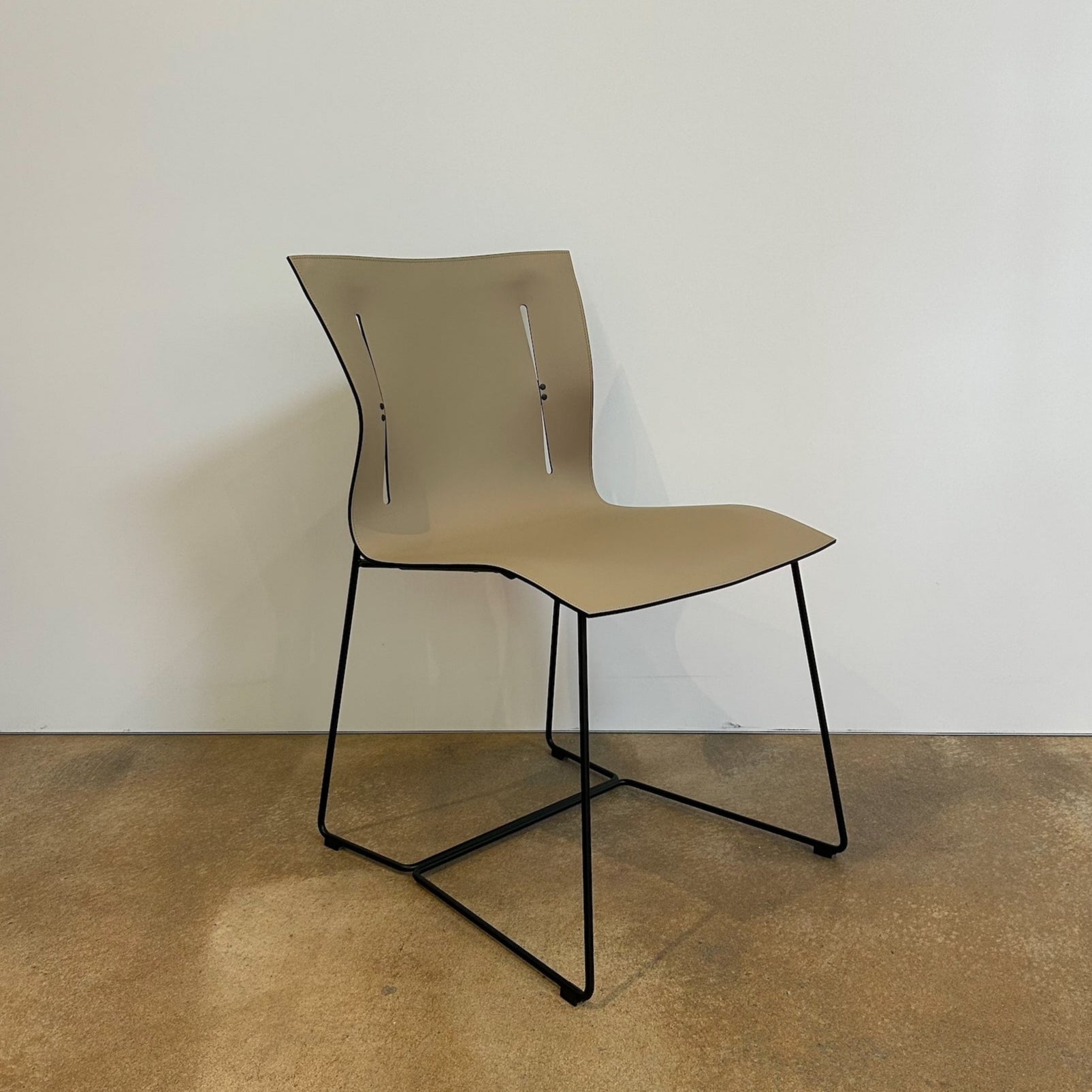 Cuoio 1208 seitlich