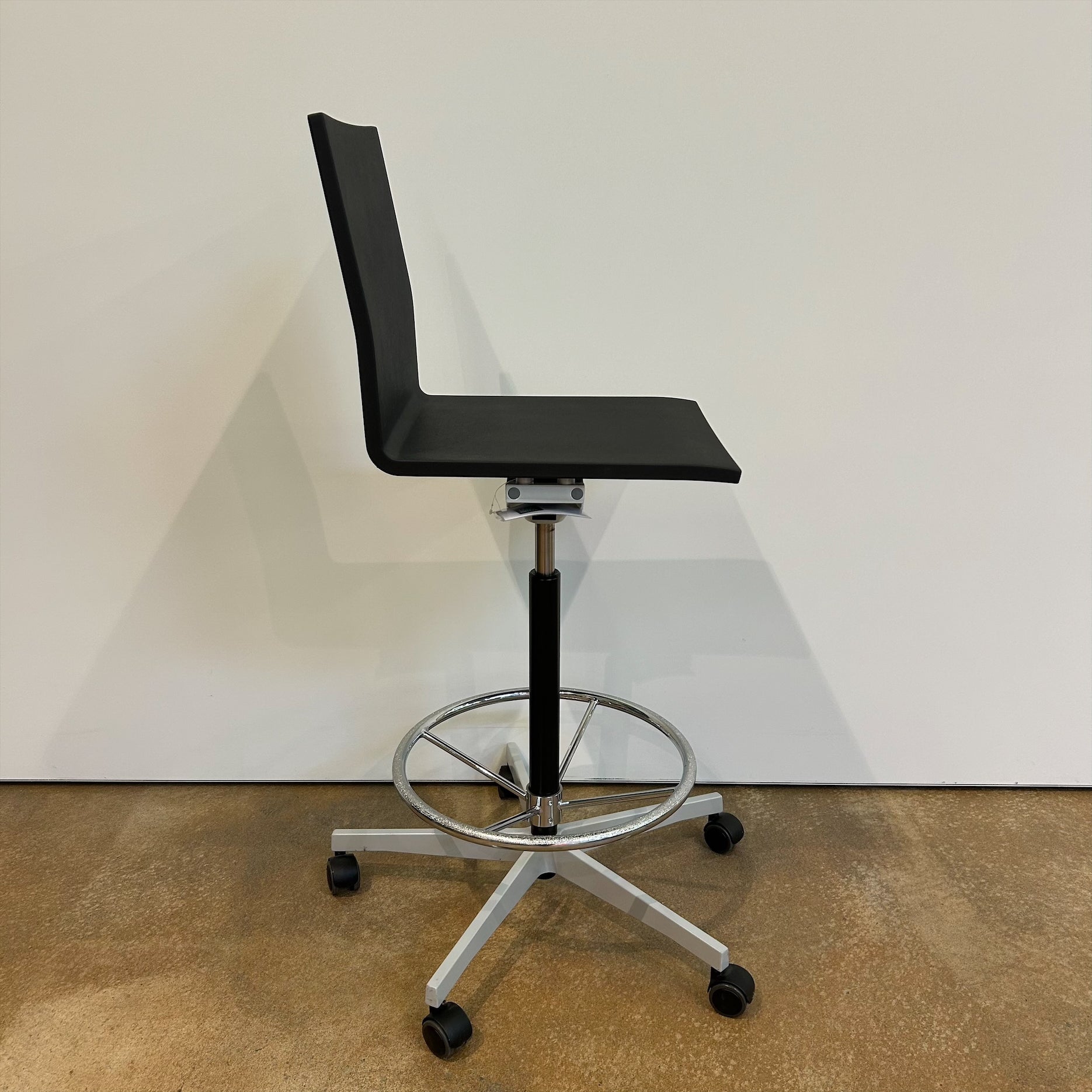 Vitra / 04 Counter Chair / Office Swivel Chair