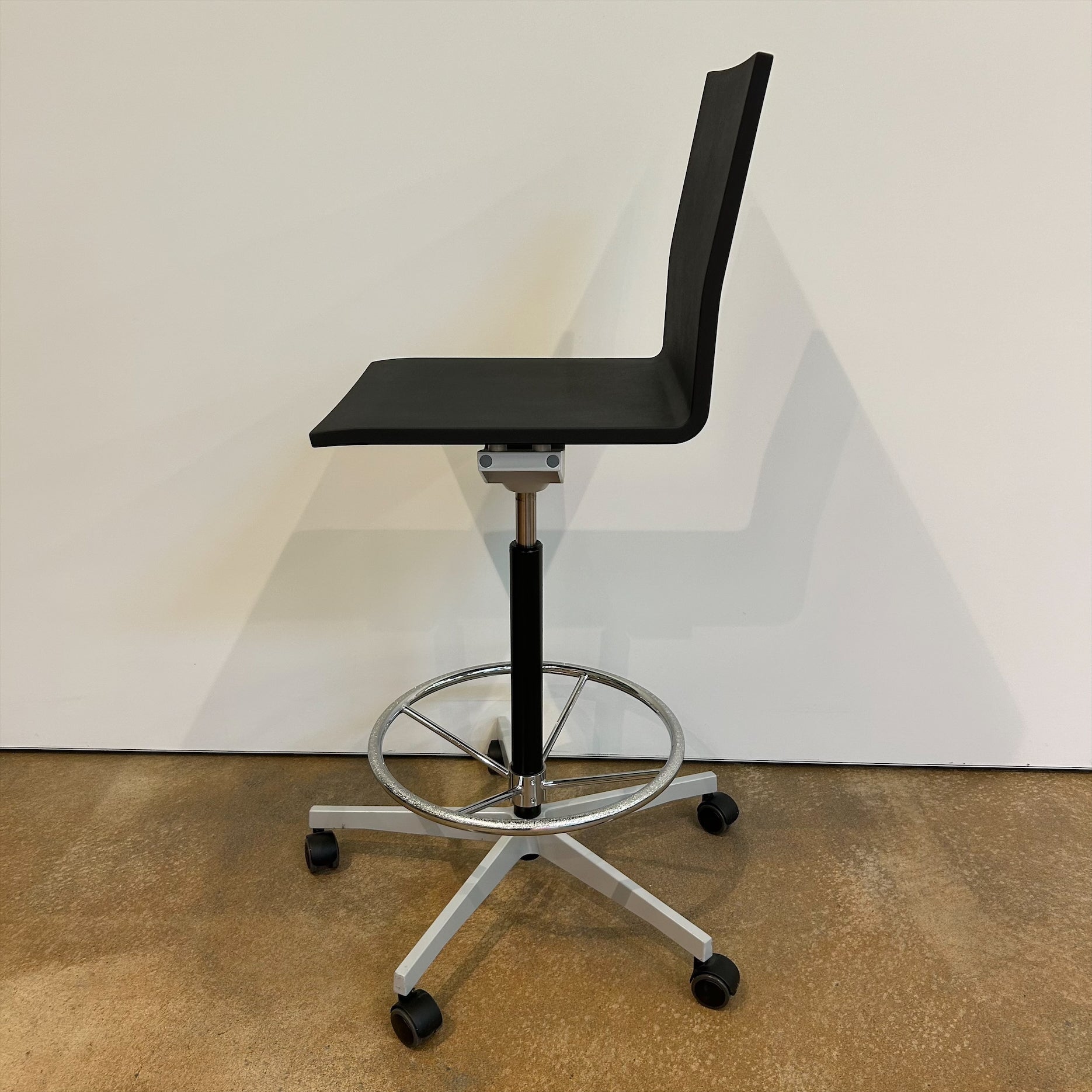 Vitra / 04 Counter Chair / Office Swivel Chair