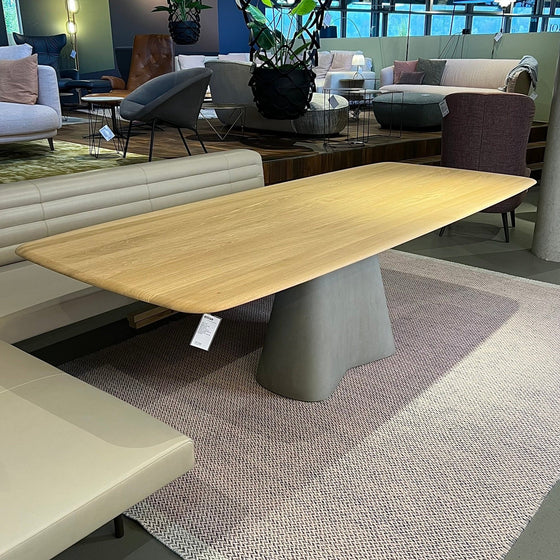 Walter Knoll / Temno 5904 / Dining table