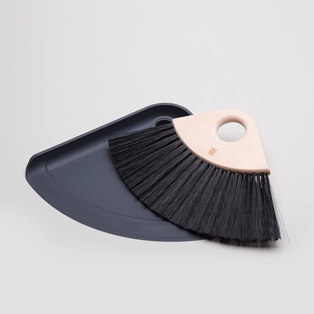 Rig-Tig by Stelton - Sweep-It dustpan & hand brush