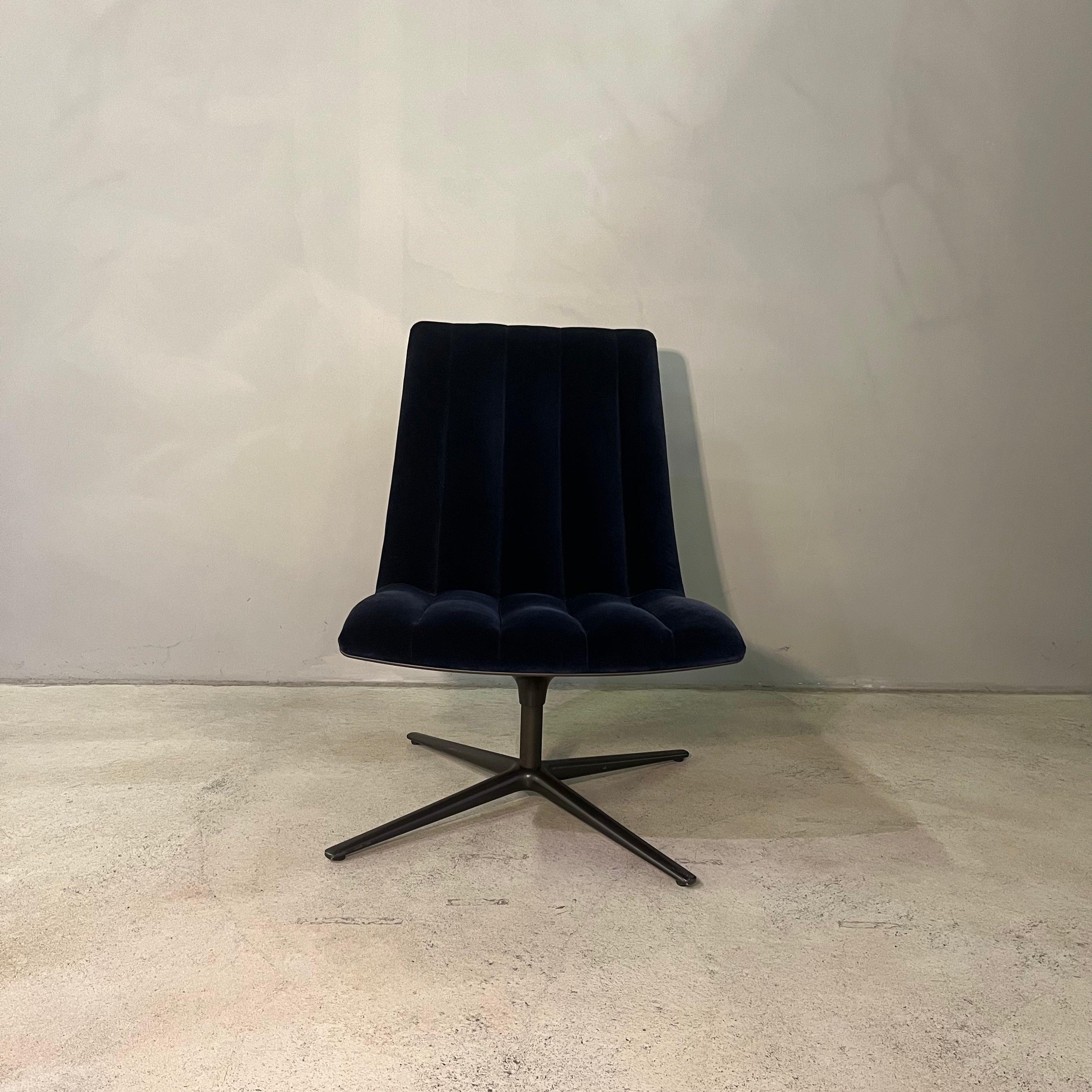 Walter Knoll Healey Lounge armchair